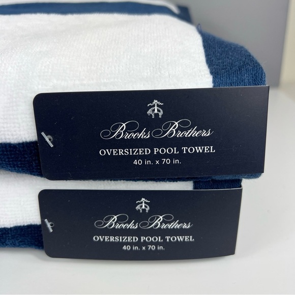 Brooks Brothers Pool Beach Towels Navy White Oversized 40 x 70 Striped 2 pc NEW - Picture 3 of 9